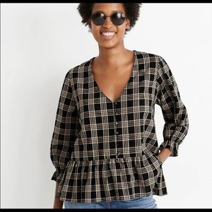 NWT! Courtyard Ruffle-Hem Top in Metallic Plaid